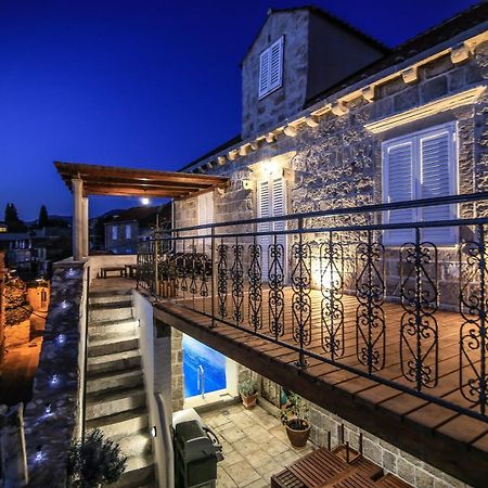 Dubrovnik-Cavtat Villa Mima -Sea Front Villa With Pool ภายนอก รูปภาพ