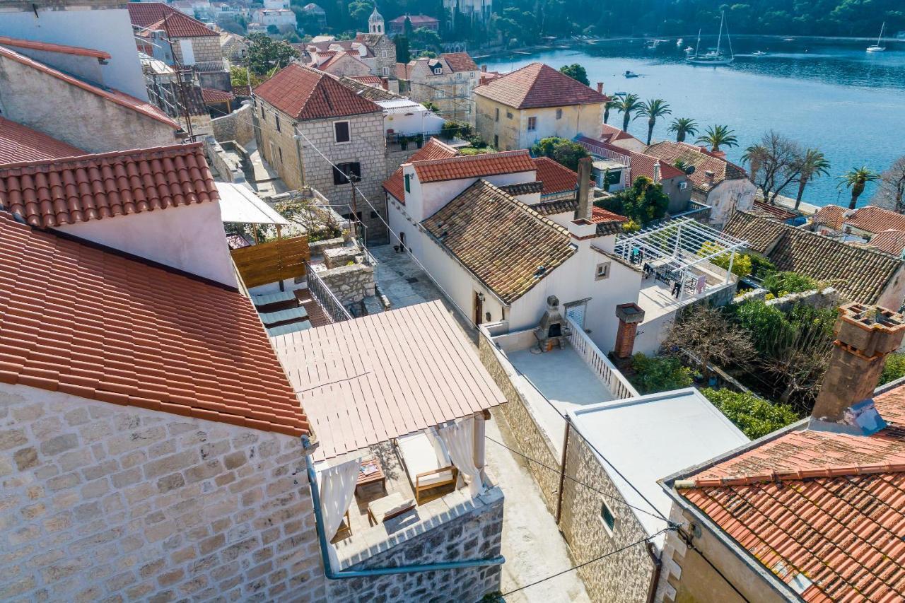 Dubrovnik-Cavtat Villa Mima -Sea Front Villa With Pool ภายนอก รูปภาพ